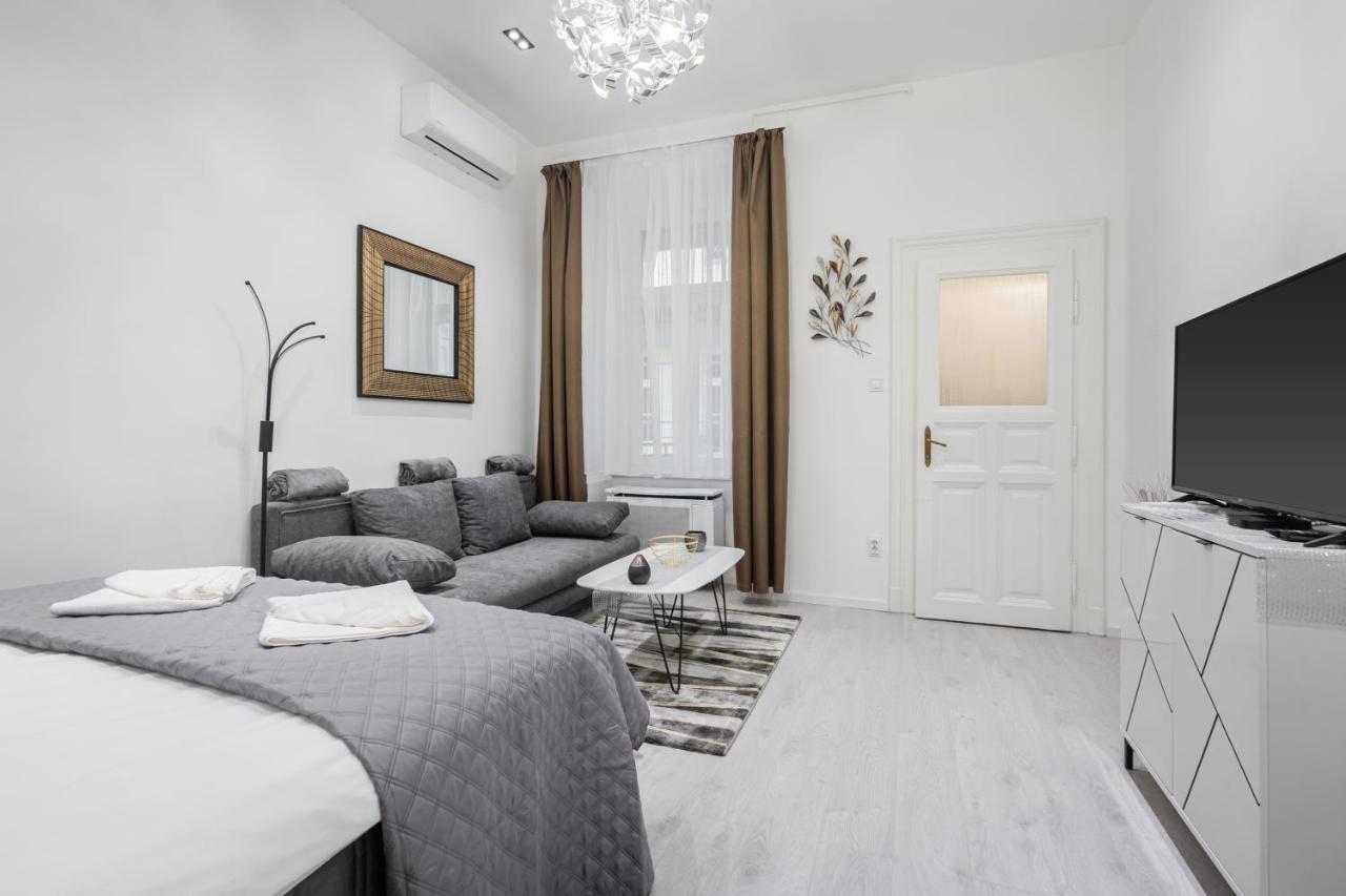 Stellar Dwell Apartment Budapesta Exterior foto